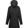 Vista posteriore di un cappotto trapuntato nero, lunghezza fino ai fianchi, con cappuccio e maniche lunghe, cuciture orizzontali