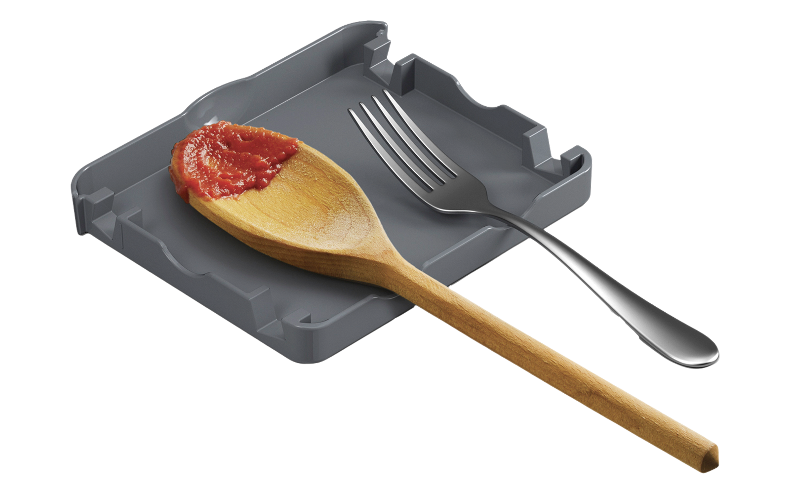 Holzlöffel und Messer auf einer dunklen Serviette