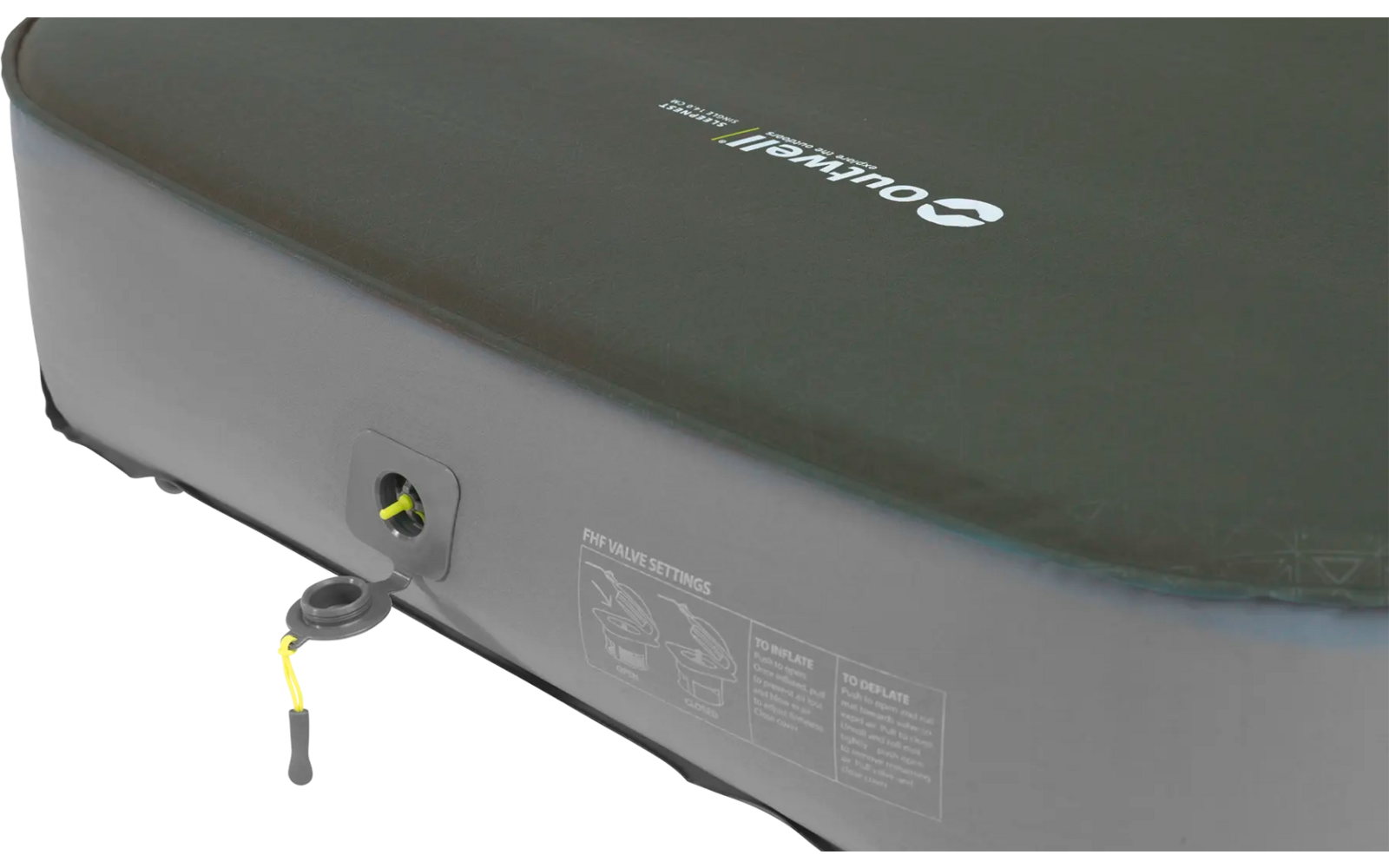 Opblaasbare grijze luchtmatras met gele ventiel en instructies aan de zijkant