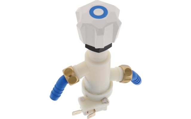 Weißes Kunststoffbauteil mit facettiertem Drehgriff mit blauem Ring oben, zwei blauen Wellschläuchen mit Messingmanschetten seitlich, weißer Gewindekörper und kleinem weißen Anschlussgehäuse mit zwei Metallstiften unten