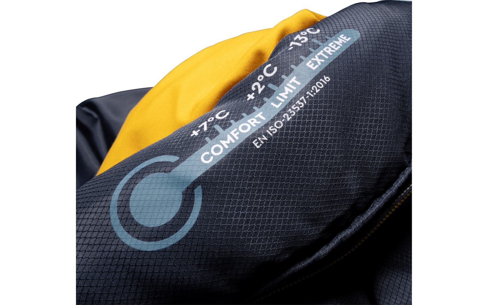 Product image Tambu Sayan Deckenschlafsack Recyceltes Polyester mit Kapuze 3-Jahreszeiten 230 cm  1