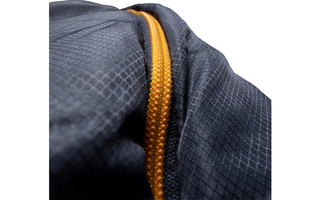 Product image Tambu Sayan Deckenschlafsack Recyceltes Polyester mit Kapuze 3-Jahreszeiten 230 cm  1