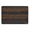 Panneau rectangulaire aux coins arrondis, grain de bois foncé en bandes horizontales, petit logo jaune Berger en bas à droite