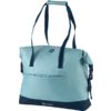 Hellblaue Tasche mit dunklen Schulterträgern und dunklem Boden, frontale Einschubtasche, kleines rundes Logo auf der Vorderseite