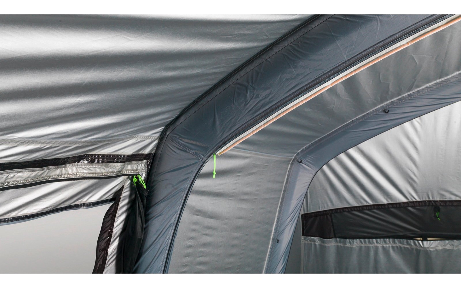 Produktbild Outwell Jones PowerAir aufblasbares freistehendes Busvorzelt f&uuml;r Vans 175&ndash;200 cm mit Lichtsystem 1