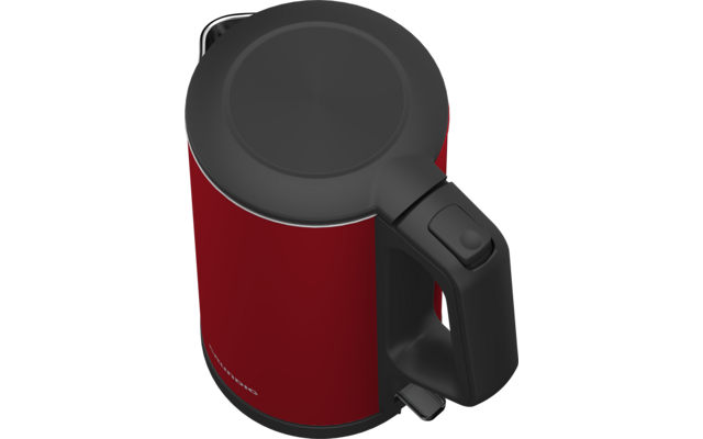 Rode elektrische waterkoker met zwart handvat, zwart deksel, zilveren rand en een knop op het handvat