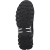 Schwarze Schuhsohle mit tiefem Profil, dreieckigen Noppen, weißen Streifen und kleinem grünem Akzent