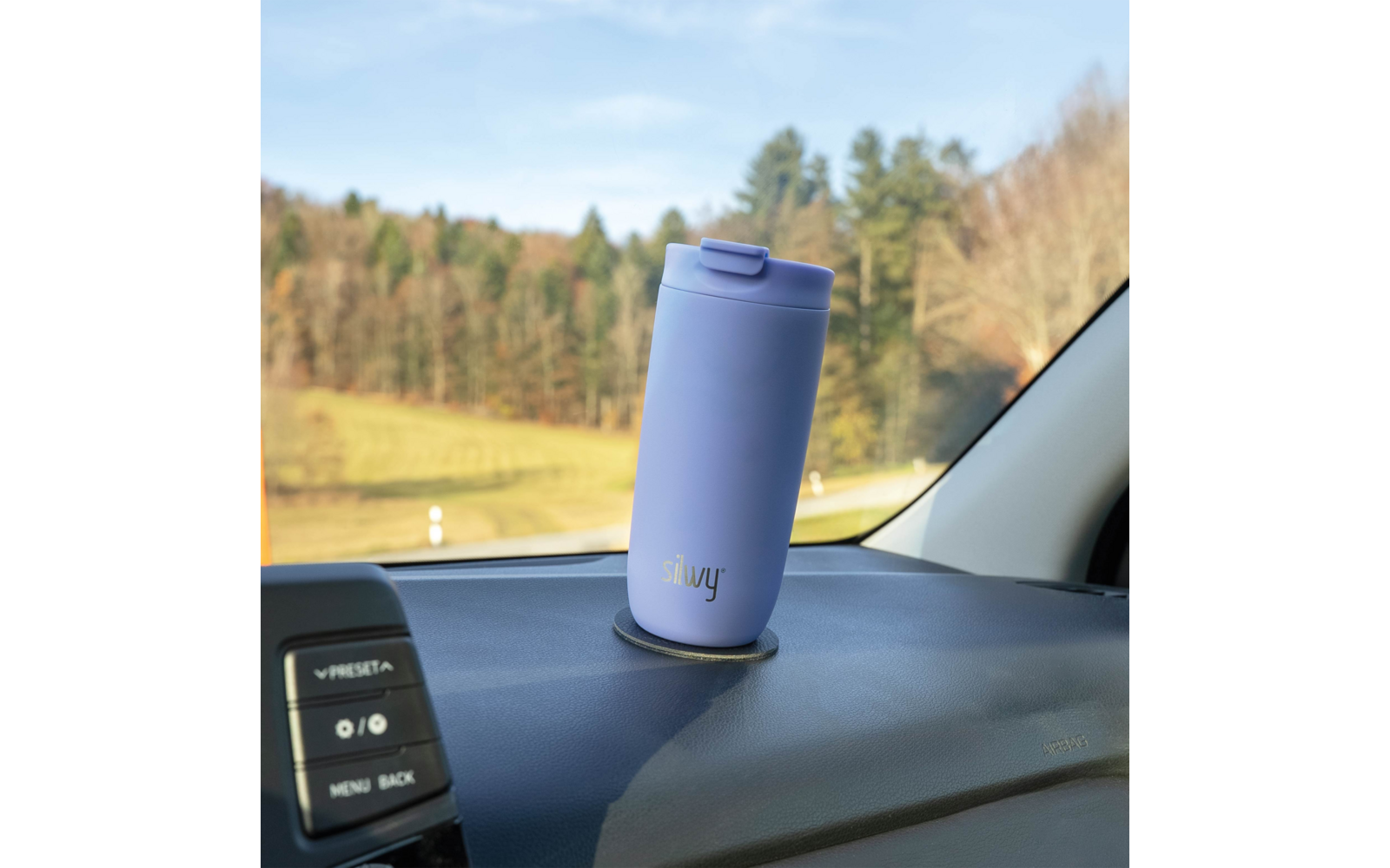 Produktbild Silwy Magnet Isolierbecher aus Edelstahl mit Metall-Nano-Gel-Pad 1