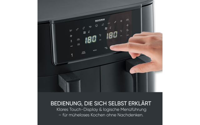 Schwarzes Küchengerät mit Touch-Display, zwei grün leuchtende '180'-Anzeigen, rechter Zeigefinger berührt das Display; darunter deutscher Text sichtbar