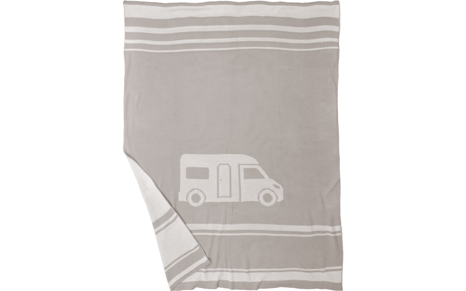 Beige deken met witte strepen boven en onder en een wit campermotief in het midden; linksonder omgeslagen hoek met gestreepte achterkant zichtbaar