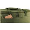 Bolsa rectangular de tela verde con asa superior, cremallera doble y un bolsillo frontal del que sobresale una tarjeta de cartón marrón