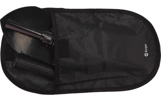 Schwarze Reisetasche mit mehreren Fächern und Reißverschlüssen