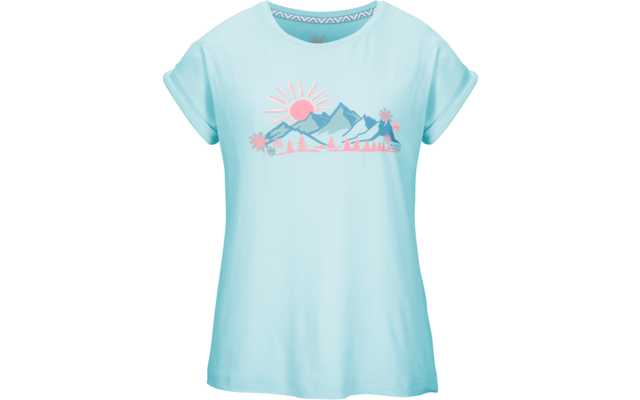 Hellblaues kurzärmeliges T-Shirt mit Druck: rosa Sonne über hellblauen Bergen, rosa Blumen und kleinen Bäumen am unteren Vorderteil