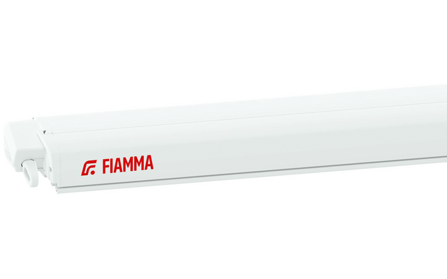 Weißes rechteckiges Gehäuse mit rotem Schriftzug "FIAMMA" auf der Seite, links sichtbarer weißer Halter