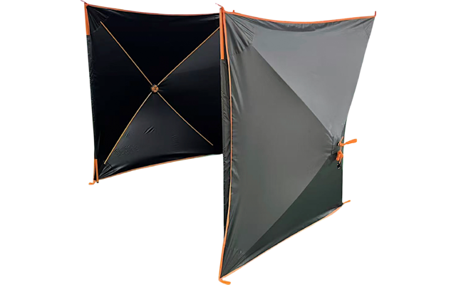 Zwei aufgestellte rechteckige Stoffpaneele; eine Vorderseite grau mit orangefarbener Einfassung und Schlaufen, eine Rückseite schwarz mit orangefarbener X-Strebe und zentralem Verbindungsstück