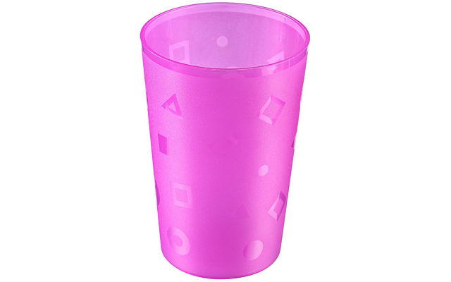 Vaso de plástico rosa translúcido con motivo de formas geométricas (círculos, triángulos, cuadrados), vacío