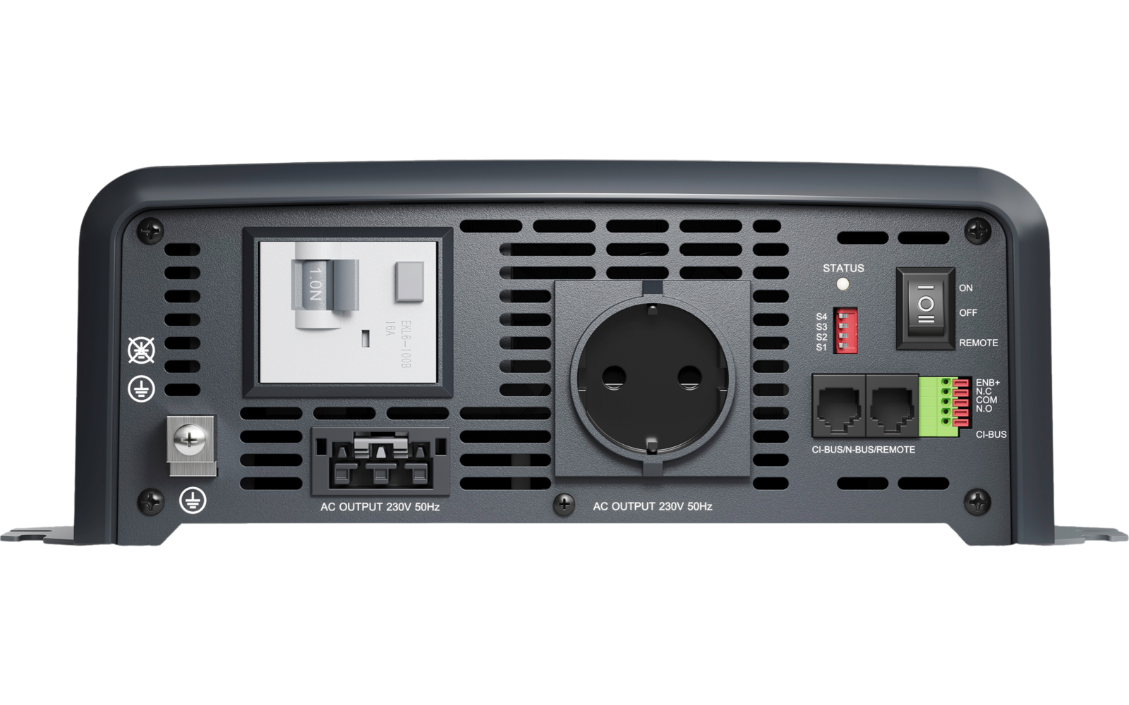 Rückseite eines grauen Geräts mit Lüftungsschlitzen; links weiße rechteckige Steckdose, mehrere kleine Anschlussbuchsen und Schraube; mittig runde Schukosteckdose; rechts Schalter, Sicherung, RJ45-Netzwerkbuchse und grün-rote Klemmleiste