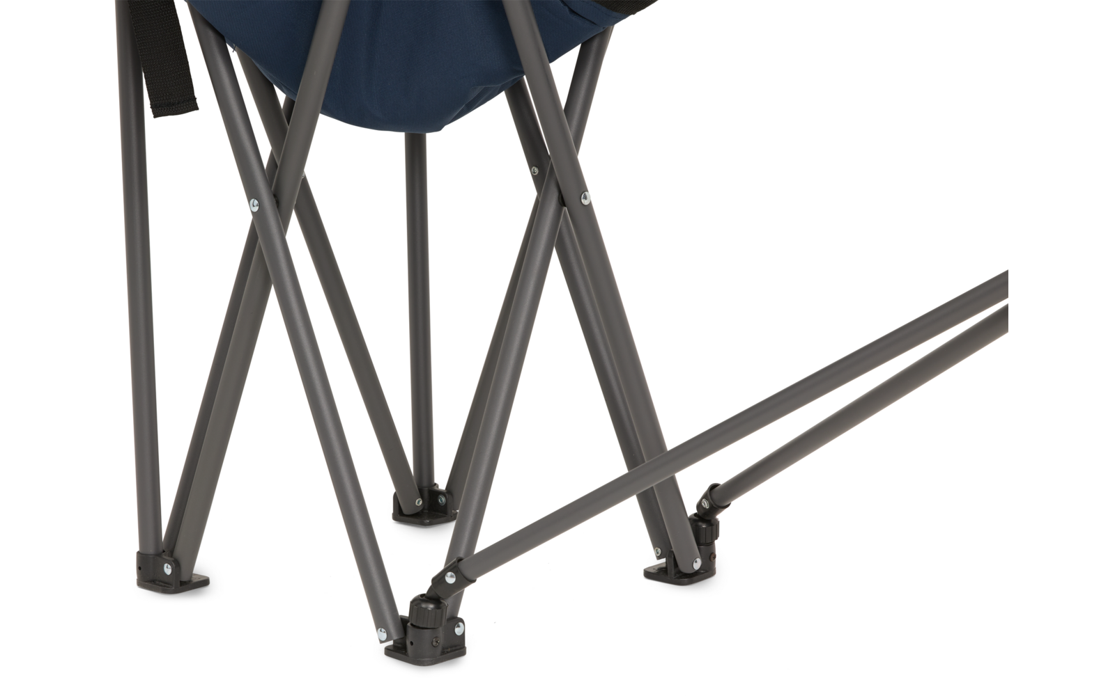 Unterer Teil eines Stuhls mit gekreuzten grauen Metallbeinen, schwarzen Kunststofffüßen und dunkelblauem Stoffsitz auf weißem Hintergrund