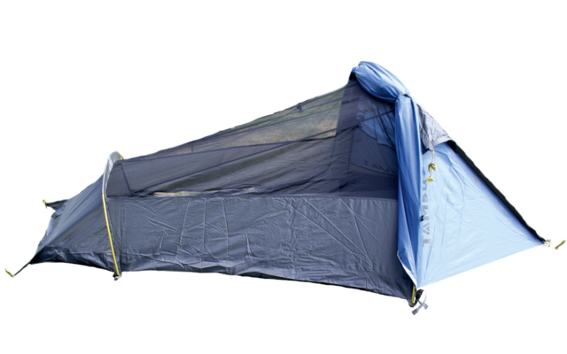 Schmales blaues Zelt auf weißem Hintergrund, offener Eingang rechts, sichtbare Zeltstangen und gelbe Abspannleinen