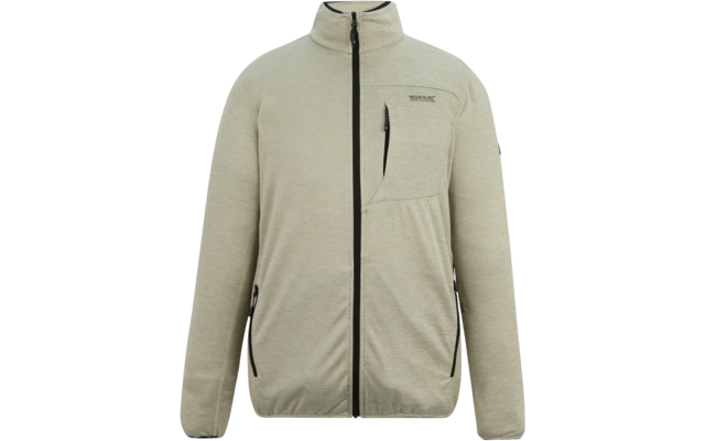 Helle Jacke mit Stehkragen, durchgehendem schwarzen Reißverschluss, senkrechter Brusttasche links, zwei seitlichen Reißverschlusstaschen unten, Logo auf linker Brust, langen Ärmeln