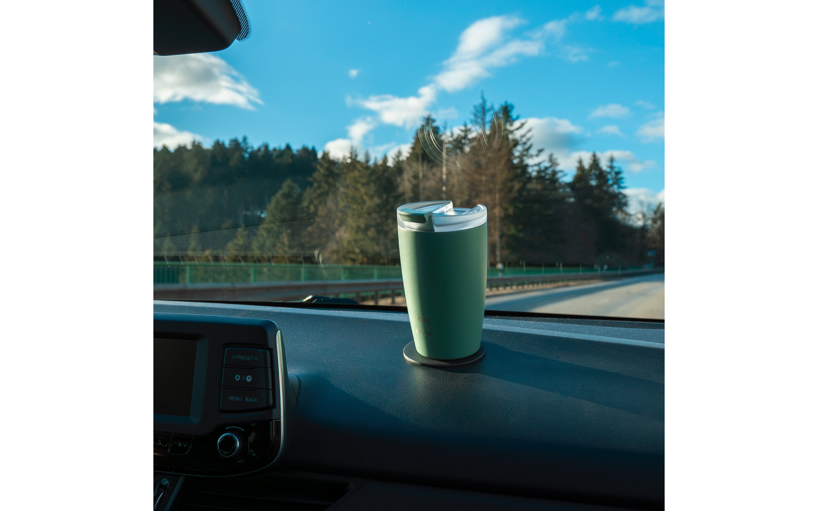 Image du produit Gobelet thermique magn&eacute;tique 350 ml Silwy 1
