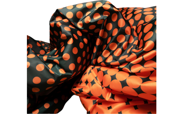 Product image Tambu Kambala Campingdecke Recyceltes Polyester mit integriertem Packsack 203 x 145 cm 1