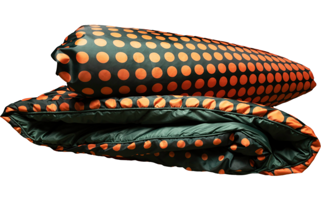 Product image Tambu Kambala Campingdecke Recyceltes Polyester mit integriertem Packsack 203 x 145 cm 1