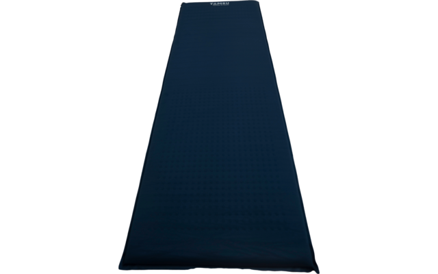 Dunkelblaue, rechteckige gepolsterte Matte auf weißem Hintergrund, leicht perspektivisch; oben kleine weiße Aufschrift