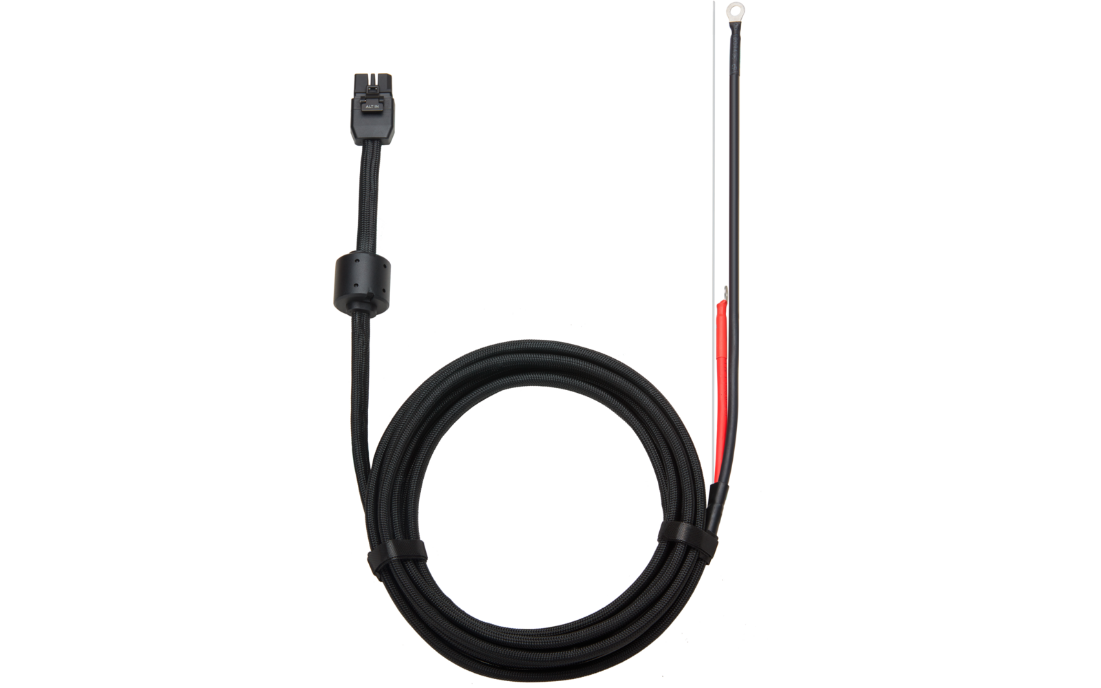 Schwarzes Kabel zu einer Schlaufe gelegt, an einem Ende schwarzer rechteckiger Stecker und zylindrischer schwarzer Aufsatz am Kabel, am anderen Ende zwei getrennte Drähte (rot und schwarz) mit freiliegenden Metallenden