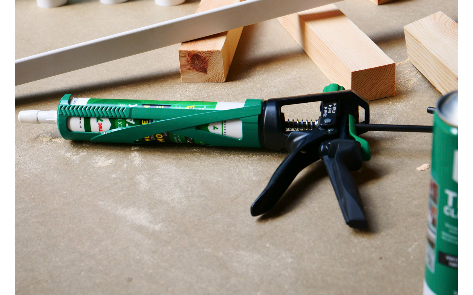 Produktbild TEC7 Multigun Kartuschenpresse 310 ml gr&uuml;n 1