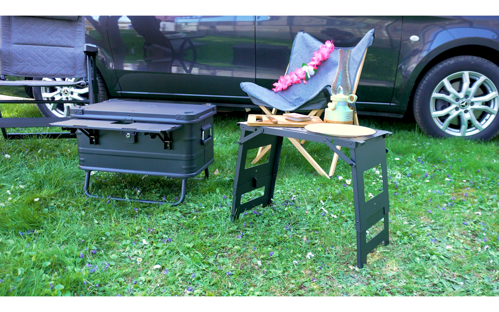 Immagine del prodotto Box da cucina e trasporto Camplife Santiago con tavolino separato 1