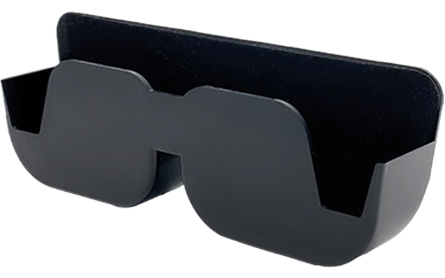lunettes de soleil noires avec monture large sur fond blanc