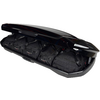 Coffre de toit noir ouvert contenant quatre sacs de voyage noirs