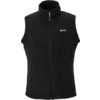 Zwarte mouwloze fleece-vest met rits over de hele lengte, opstaande kraag, twee zijritstassen en klein wit logo op de linkerborst, op witte achtergrond