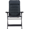 Fauteuil pliant rembourré bleu foncé avec accoudoirs et structure métallique noire sur fond blanc