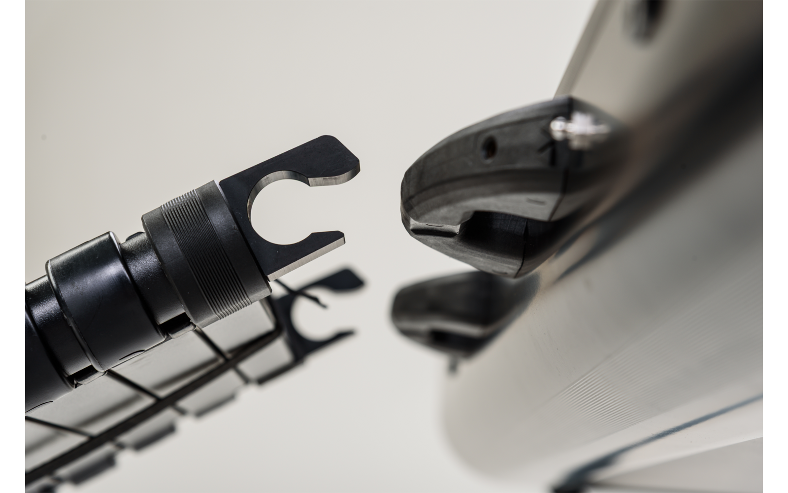 Produktbild Roof Space 2 Hartschalen Dachzelt 2&ndash;3 Personen 1