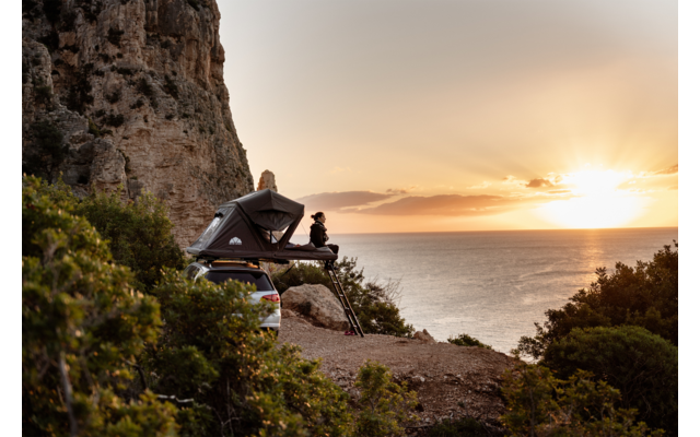 Produktbild Roof Space 2 Hartschalen Dachzelt 2&ndash;3 Personen 1
