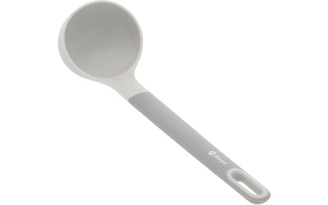 Grauer Küchenlöffel mit einem langen Griff und einem Loch am Ende