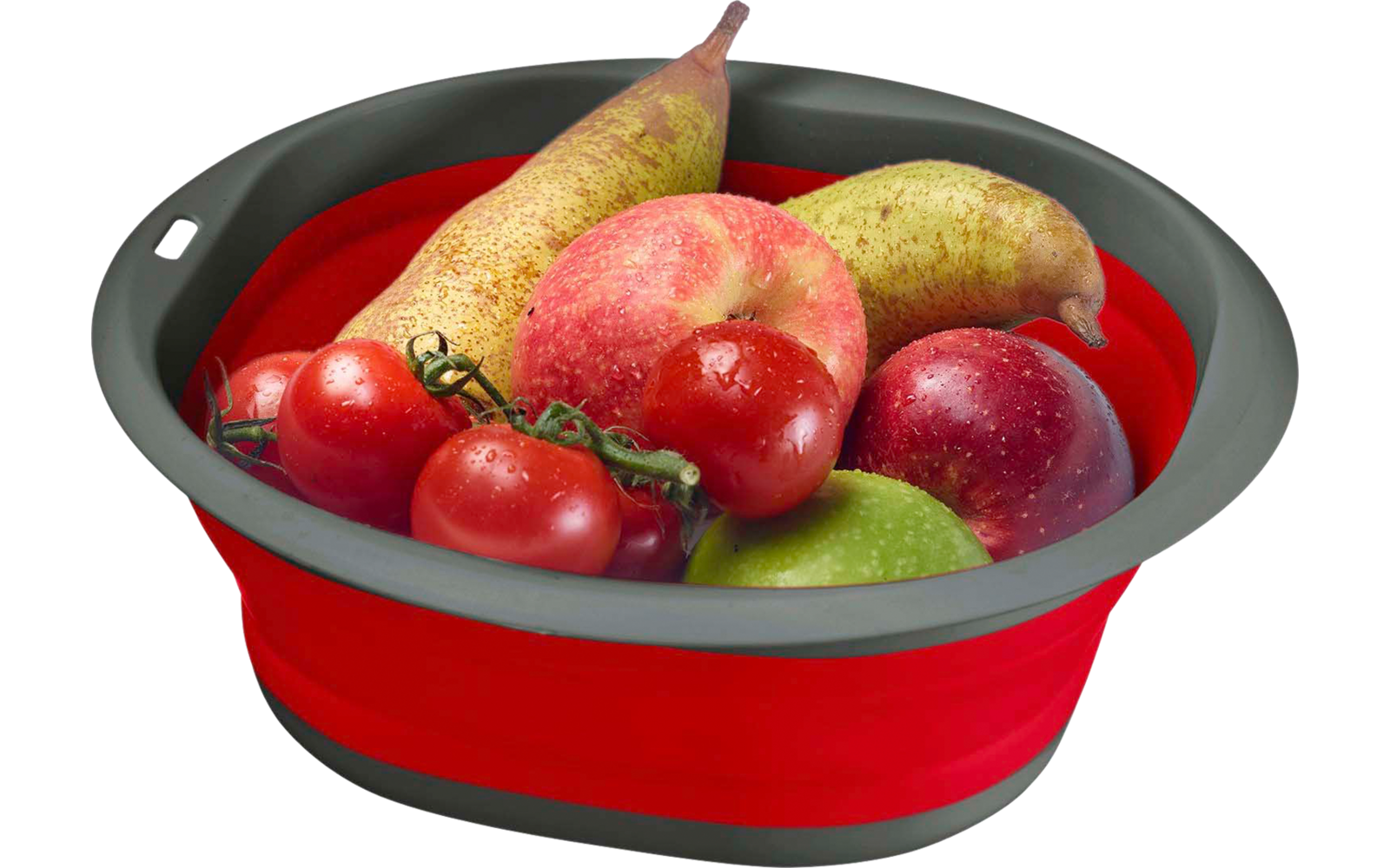 Récipient rouge à bord gris contenant deux poires jaune-vert, plusieurs pommes rouges, une pomme verte et des tomates rouges sur une grappe