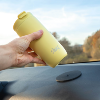 Tazza magnetica sottovuoto Silwy in acciaio inox con cuscinetto in nano-gel metallico 475 ml limone