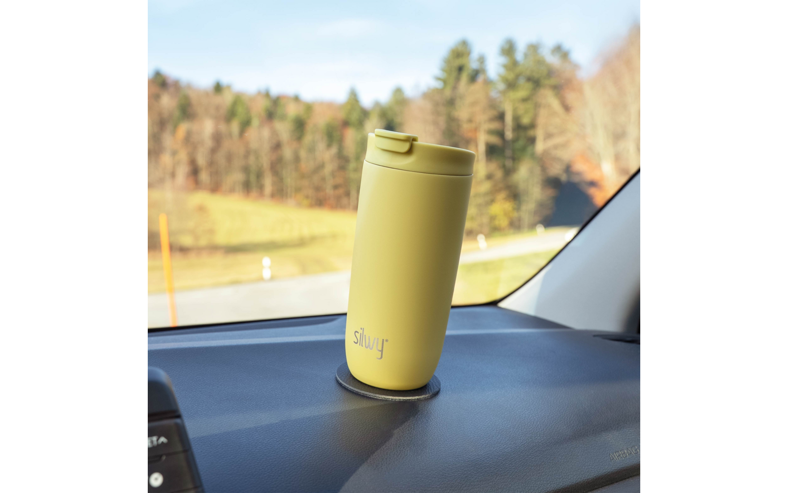 Produktbild Silwy Magnet Isolierbecher aus Edelstahl mit Metall-Nano-Gel-Pad 1