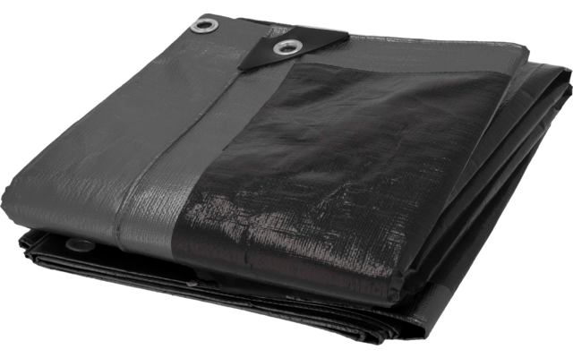Gefaltete Kunststoffplane in Schwarz und Grau mit sichtbarer Metallöse