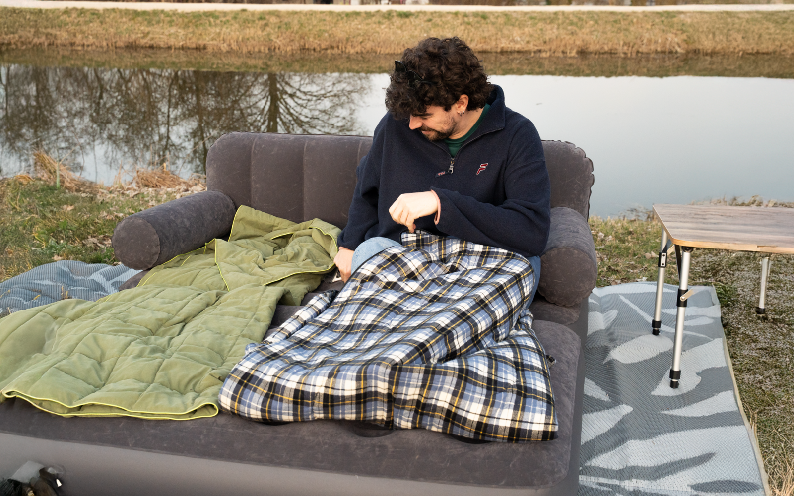 Produktbild Camptime Denia Pull-Out Aufblasbares Luftbett Sofa mit Schlaffunktion 1