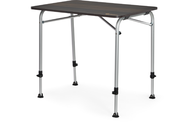 Table rectangulaire avec plateau en bois brun foncé, quatre pieds métalliques argentés réglables avec embouts en plastique noir et barres de renfort sous le plateau