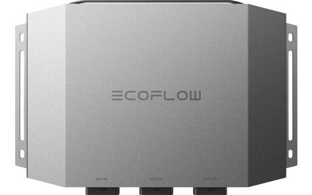 Silbernes rechteckiges Metallgehäuse mit mittiger Aufschrift "ECOFLOW", seitlichen Montageblechen und drei unten befindlichen Anschlüssen mit den Beschriftungen "AC IN", "SOLAR", "BATTERY"