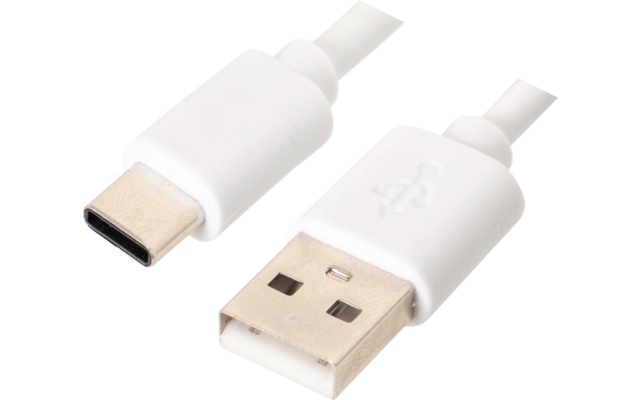 Witte kabel met USB-A-connector en USB-C-connector, beide uiteinden naast elkaar op een witte achtergrond