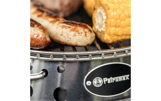 Produktbild Petromax Atago Kartuschengrill klappbar Edelstahl Durchmesser Grillrost 28 cm / 3,8 kW 1