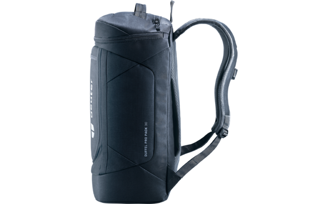 Dunkelblaue zylindrische Tasche mit einem gepolsterten Schultergurt, Reißverschluss oben und seitlicher Aufschrift 'DUFFEL PRO PACK 30'