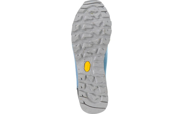 Semelle d'une chaussure de sport avec motif à crampons