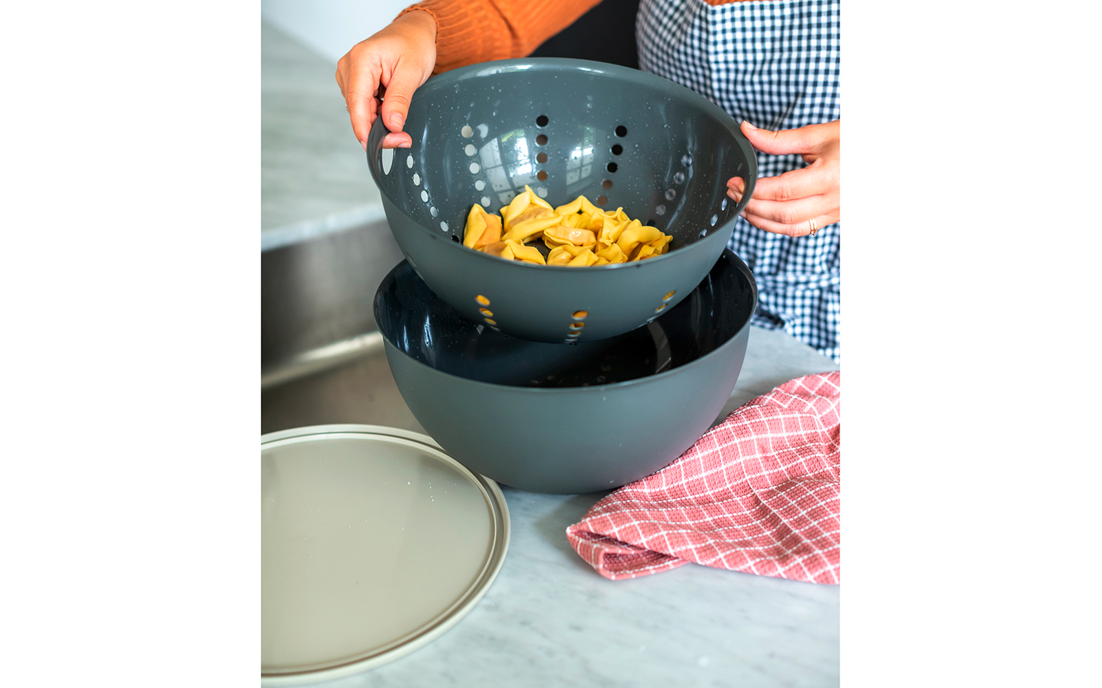 Product afbeelding Koziol Zeefje Palsby Druppelzeefje 1